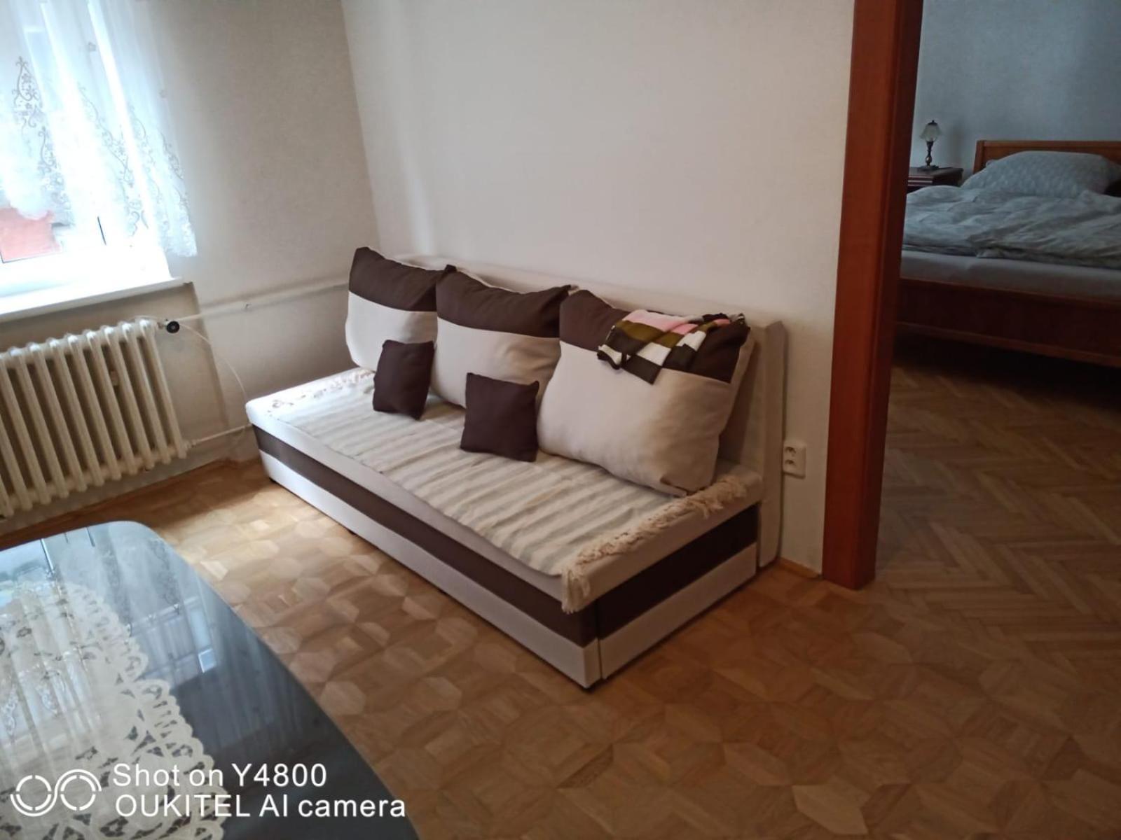 Byt - Apartman - Robotnicka Bratislava Bagian luar foto
